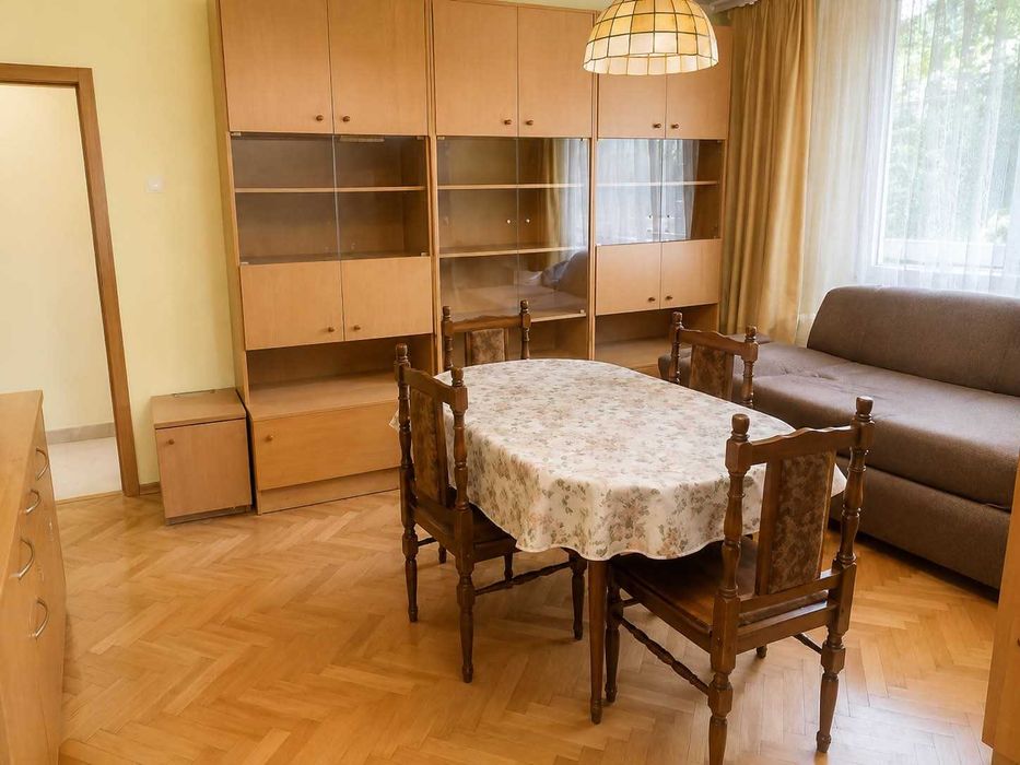 Тристаен ап. под наем в кв. Хиподрума
