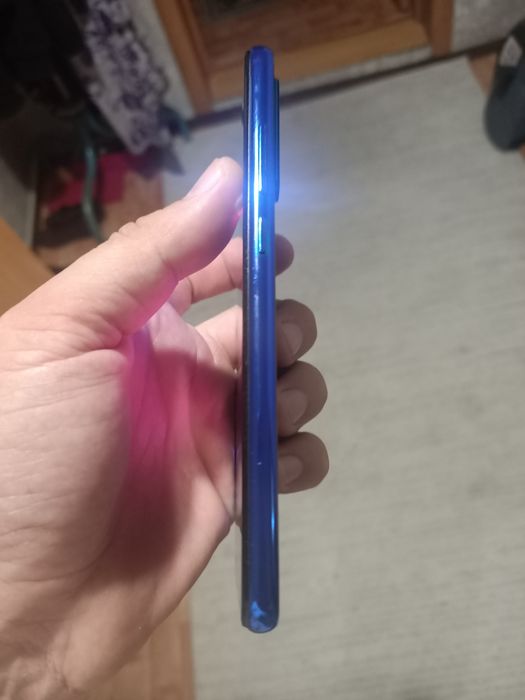 Продам Redmi Note 8