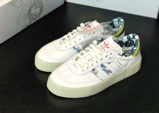 Оригинални дамски маратонки * ADIDAS SAMBAROSE CNY * EU 37 1/3