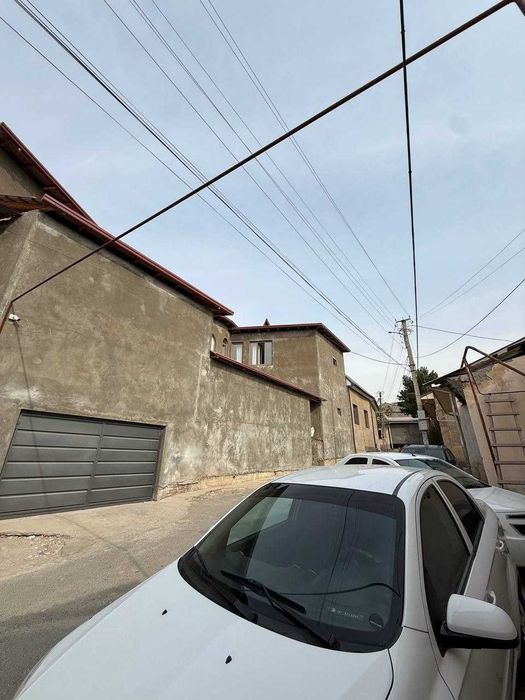 Просторный дом на 3 сотках — отличная локация!