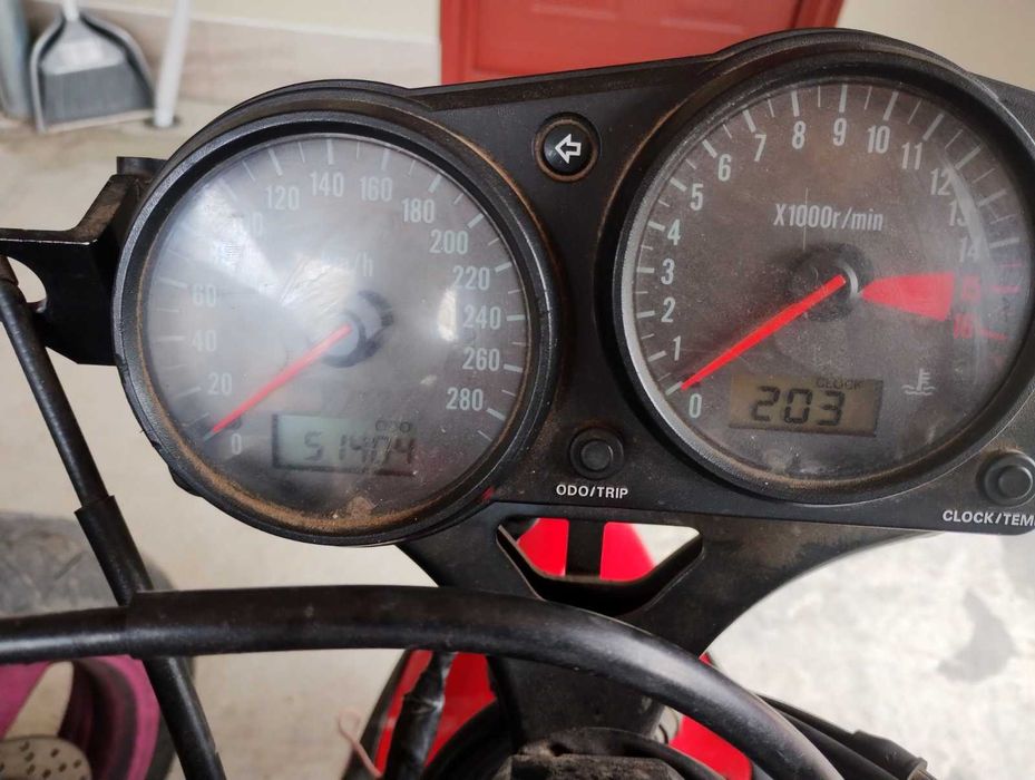 Кавазаки ZX9R на части