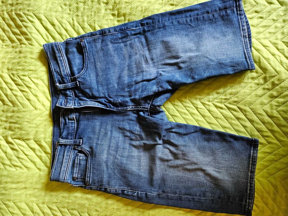 Младежки къси панталони 162-164 см. Guess, G-star