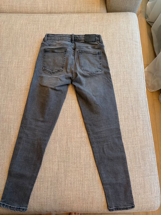 Сиви дънки Зара slim