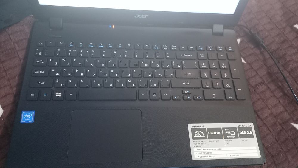 Ноутбук acer aspire e 15