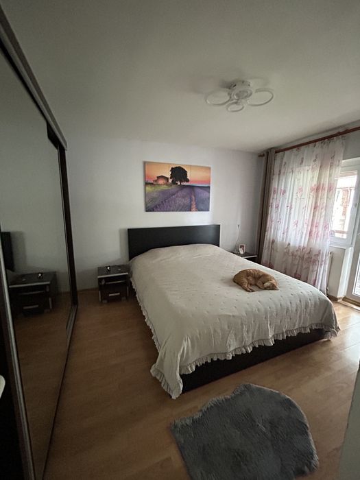 Vand apartament 4 camere Balotesti la 500m distanta de DN1