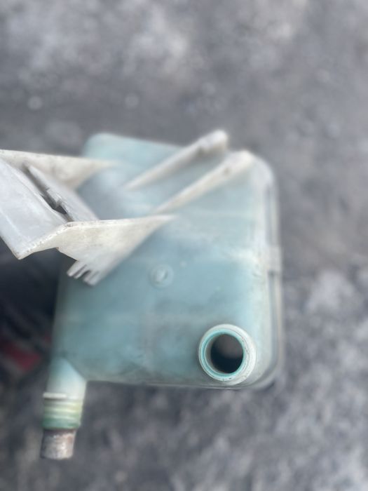 Расширительный бачек бмв е36 е38 е39 м 52