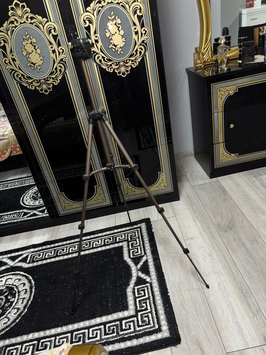 camera sony HDR-cx240E