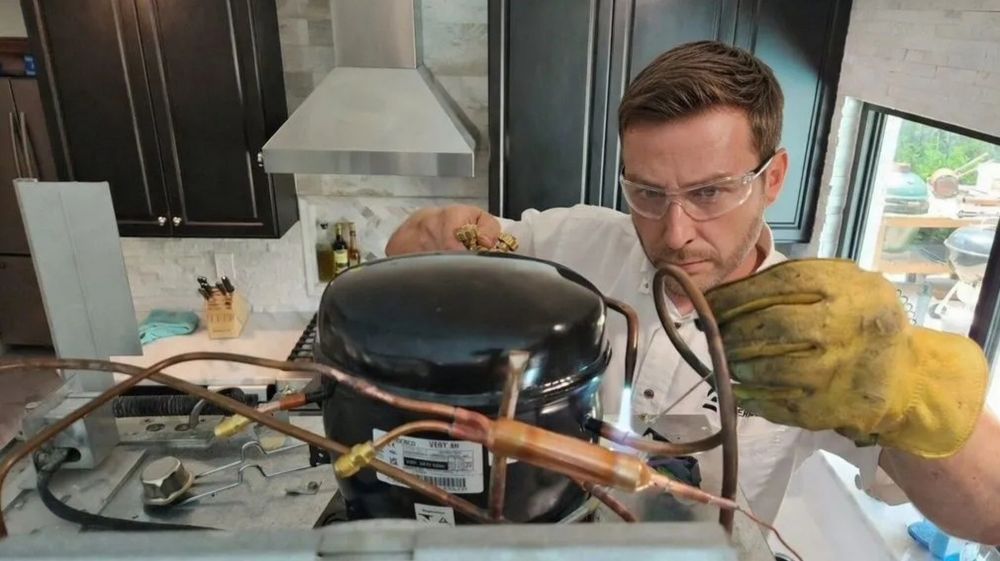 Ремонт холодильников