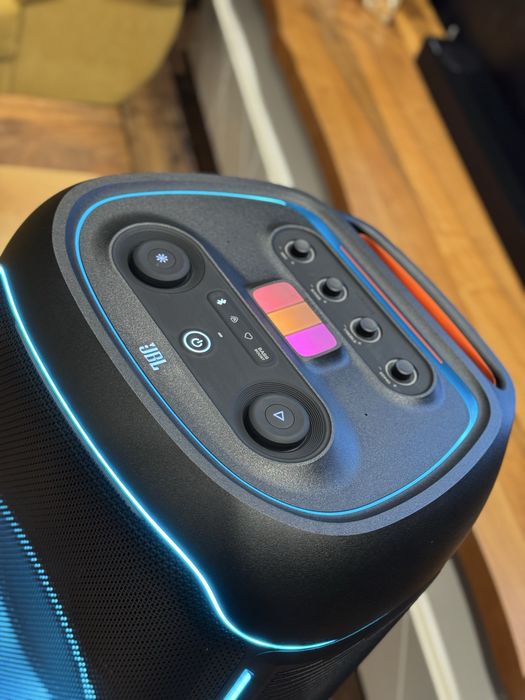 JBL Partybox Ultimate Нова ! Гаранция !