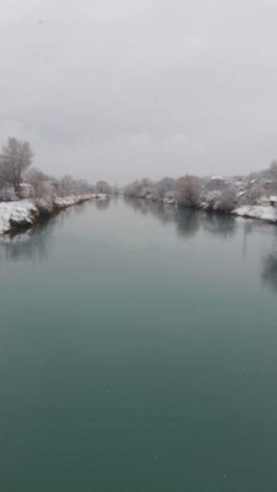 срочно Продаётся 2-х этажный дом 6 сотки, в центре города до мечети 60