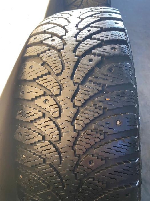 Диски с резиной на Корейцев