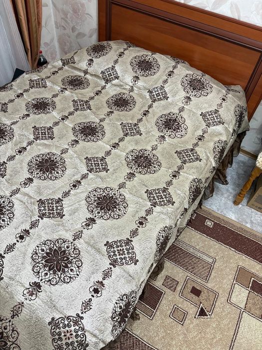 Продам угловой шкаф