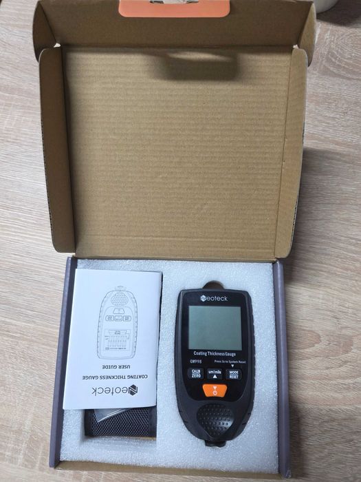 Neoteck, instrument portabil pentru măsurarea grosimii vopselei auto