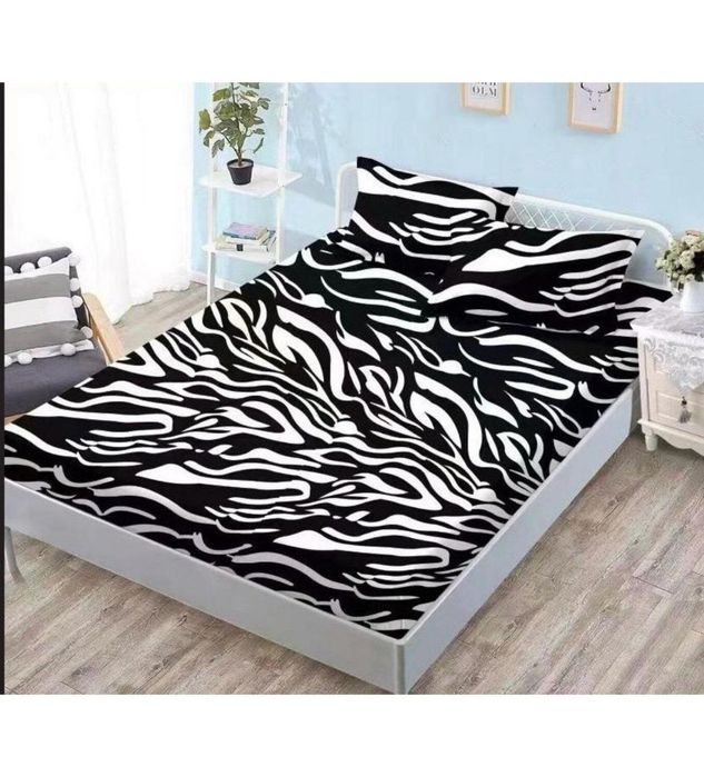 Oferta : trei huse de pat + două fețe de pernă la alegere