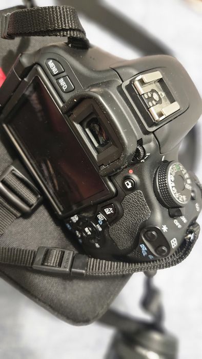 Фотоаппарат Canon