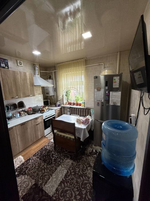 Срочно продается 3 компания квартира сергили 5а
