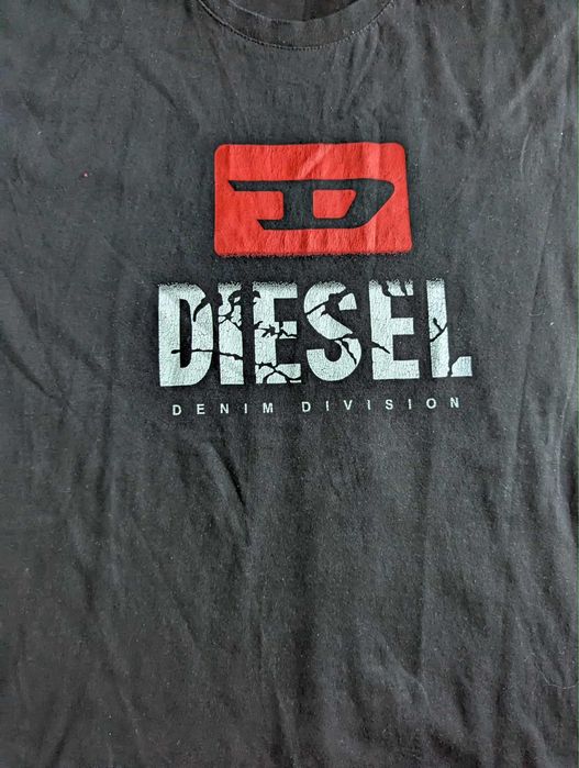 tricou Diesel marimea XL