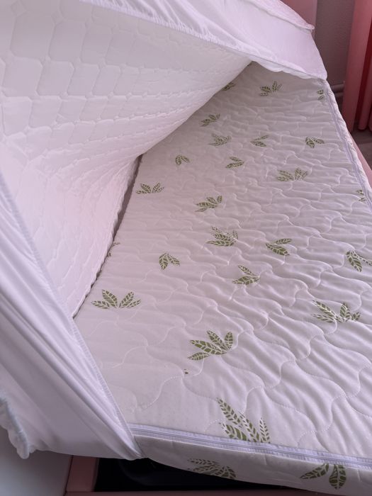 Продам кровать для девочки