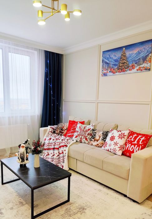 Дизайнерская квартира посуточно в центре Астаны