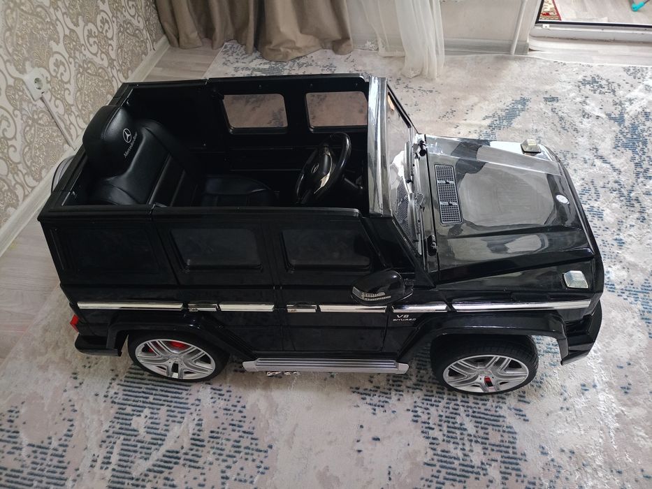 Продам детскую машинку