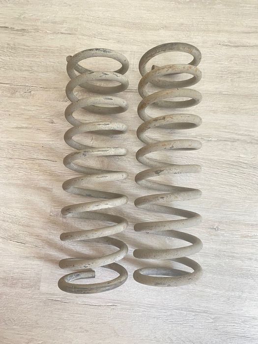 Продам пружины БМВ е34