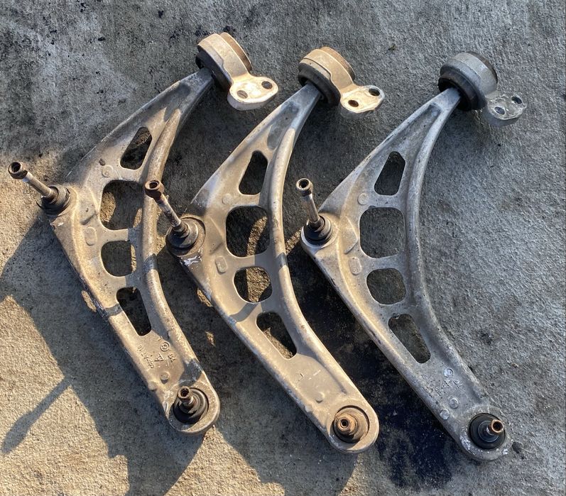 Носачи за Бмв Е46 в добро състояние