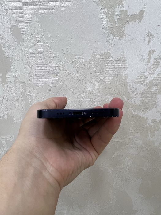 iPhone 12 ochilmagan usta kormagan 1 oy garantiya