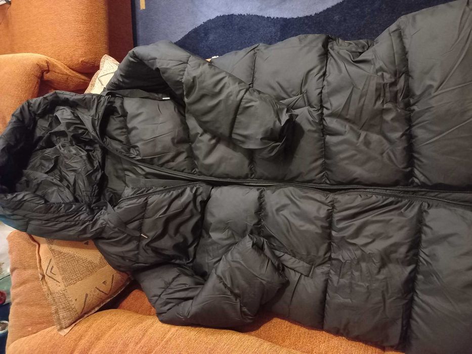 Продавам дълго яке