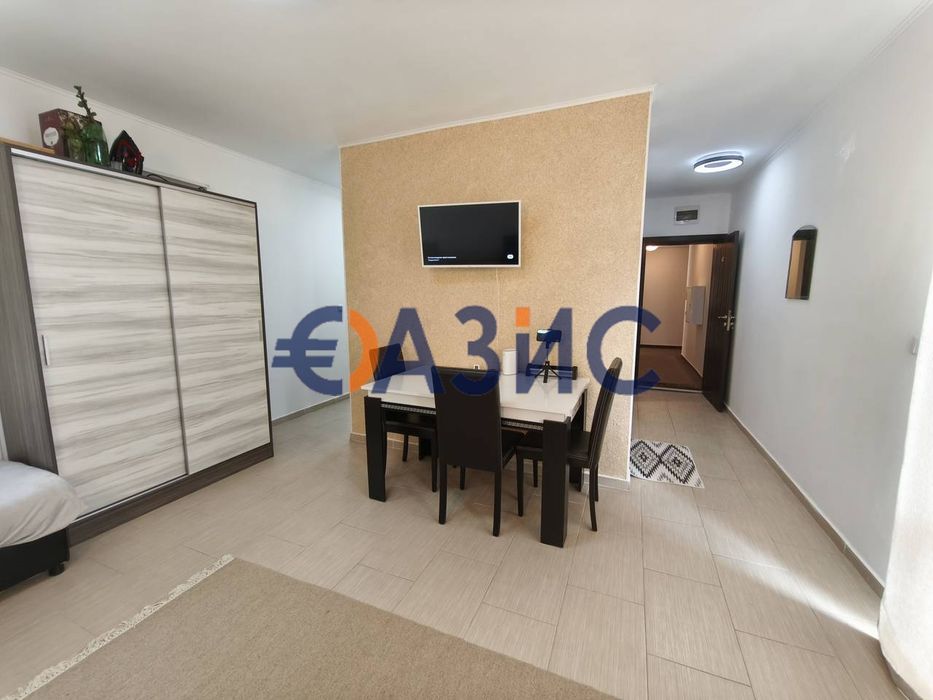 Продава се Двустаен апартамент в Свети Влас - 60 кв.м за 1367 €/кв.м - Снимка #1