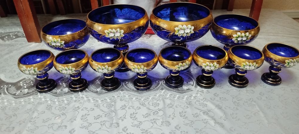 Срочно продаётся чеховская богема 
2️