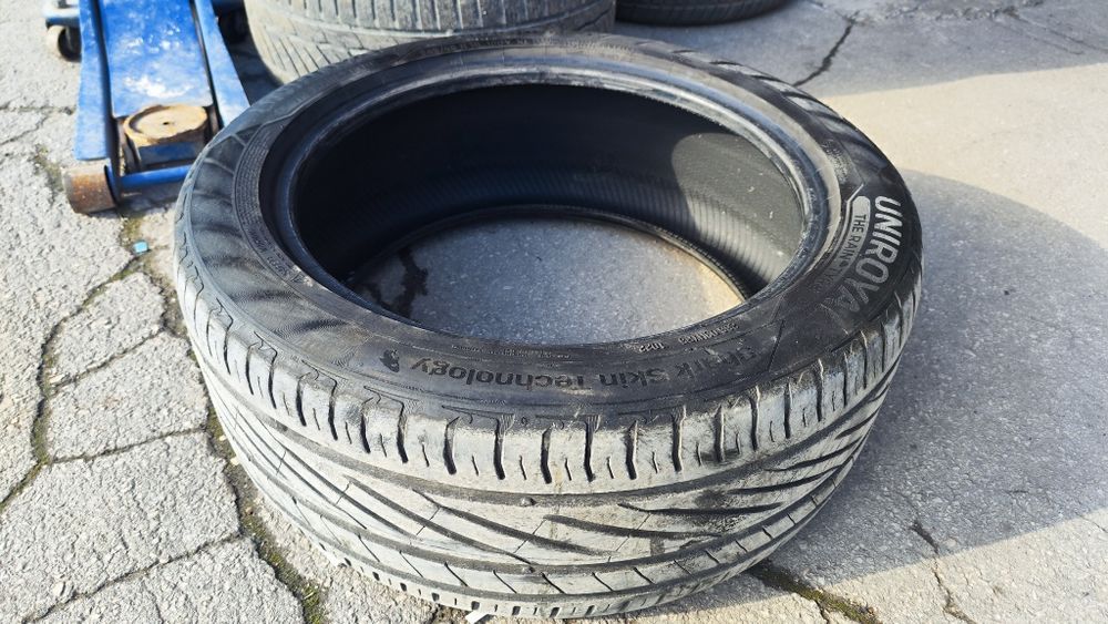 Летни гуми 245/45/18 2бр Semperit и 2бр.Uniroyal 23г и 22г