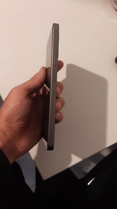 Oppo A5 Pro 5g 8gb RAM, 256gb memorie