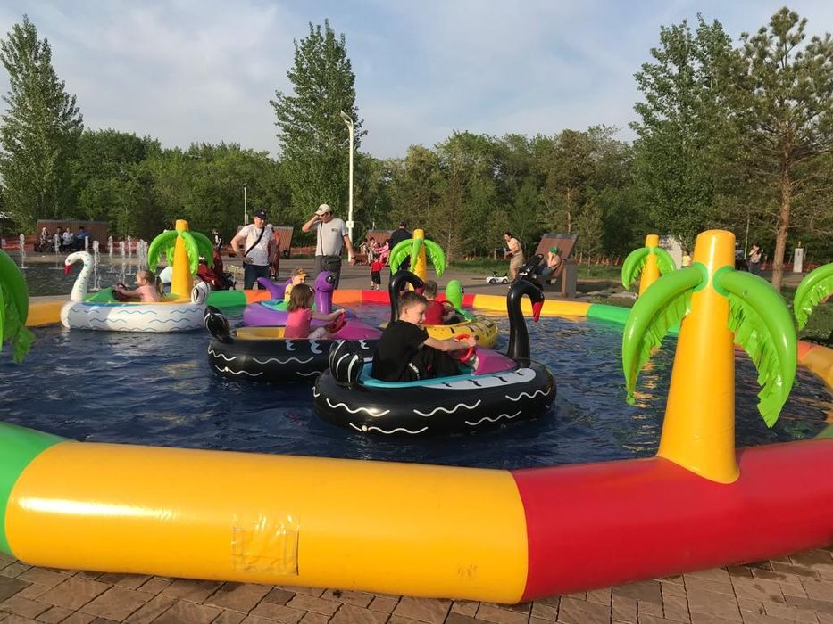 Бассейн  с лодочками