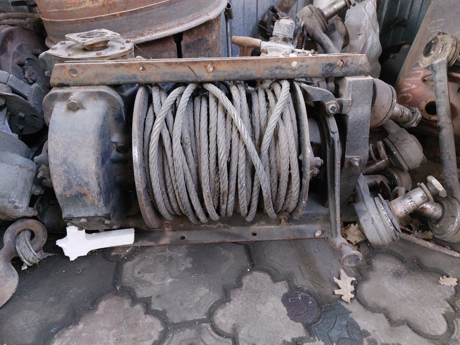 Лебедка зил131 отличном состояние