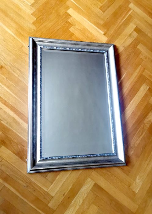 Огледало сребърно картина в рамка масивно и тежко голямо 65 х 80 см.