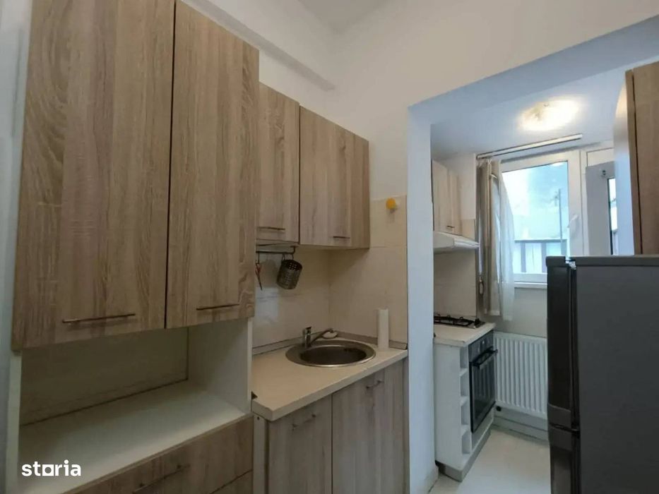 De închiriat Garsonieră · Bd. Carol I · Adiacent Universitate