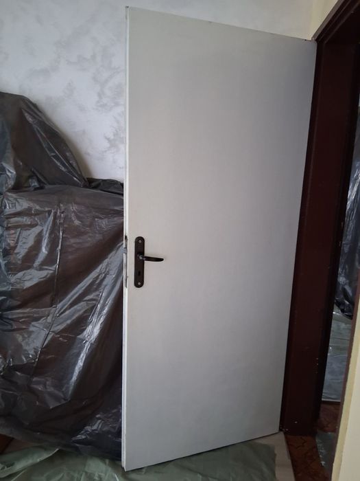 Интериорни врати използвани