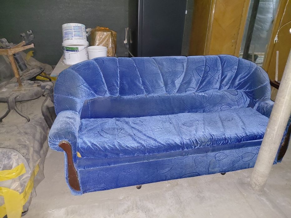 Отдам диван бесплатно