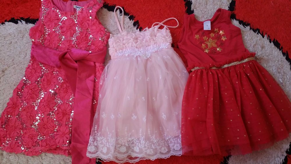 платье на девочку  к новому году