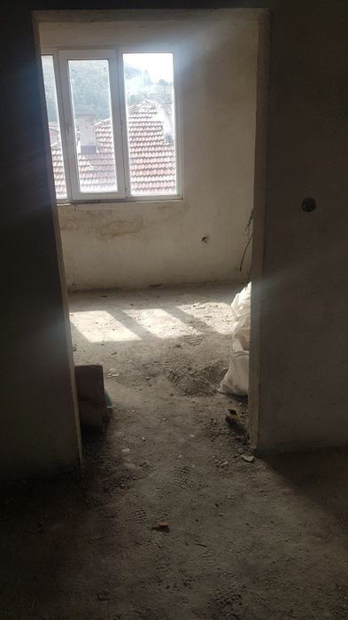 Продава се Етаж от къща в Дупница - 100 кв.м за 383 €/кв.м - Снимка #1