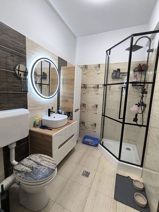 Apartament 3 camere complet mobilat 110 mp utili