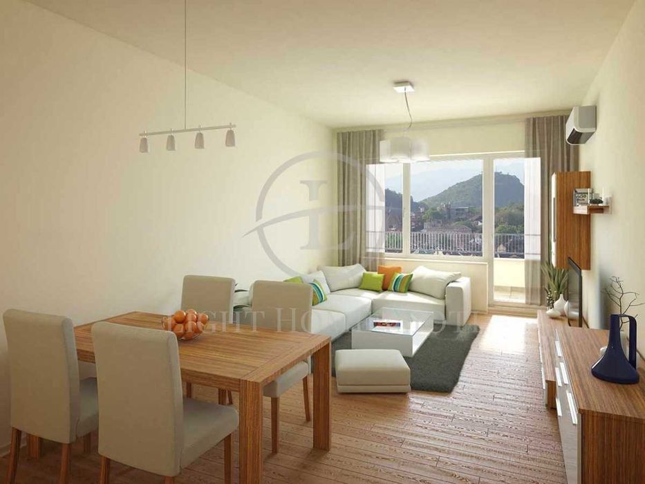Продава се Тристаен апартамент в Пловдив, Център - 95 кв.м за 747 €/кв.м - Снимка #1