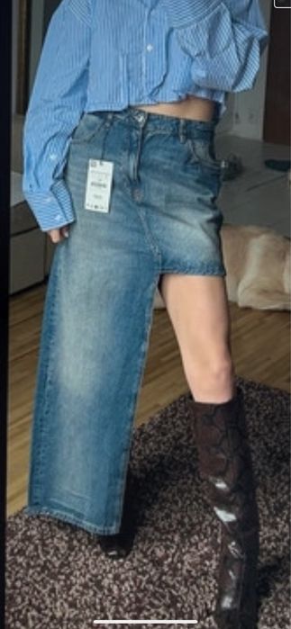 Zara Fusta blugi asimetrica S(36)