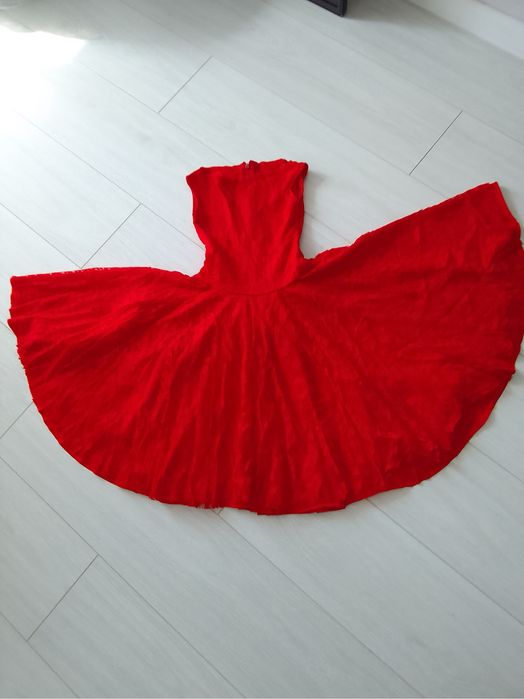 Платья для турниров спортивно-бальные