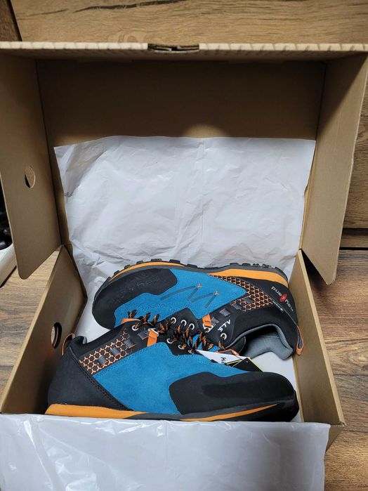 Hiking обувки KEYLAND