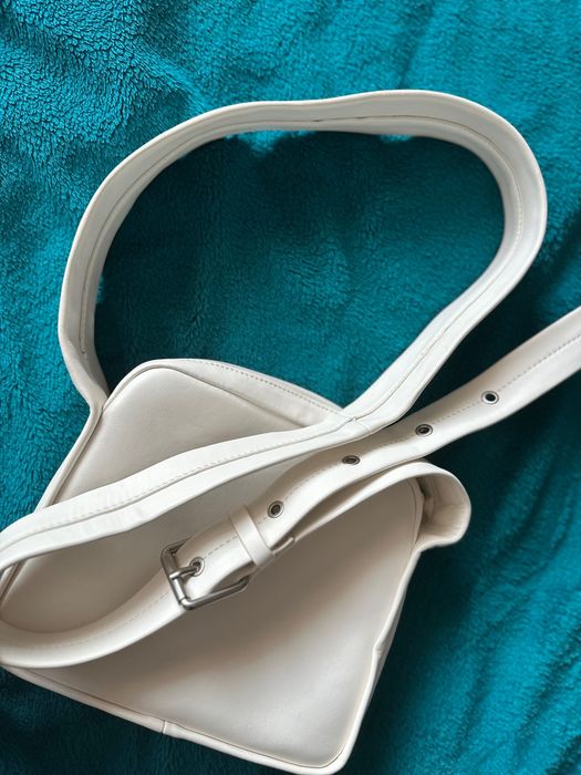 Calvin Klein чанта без етикет