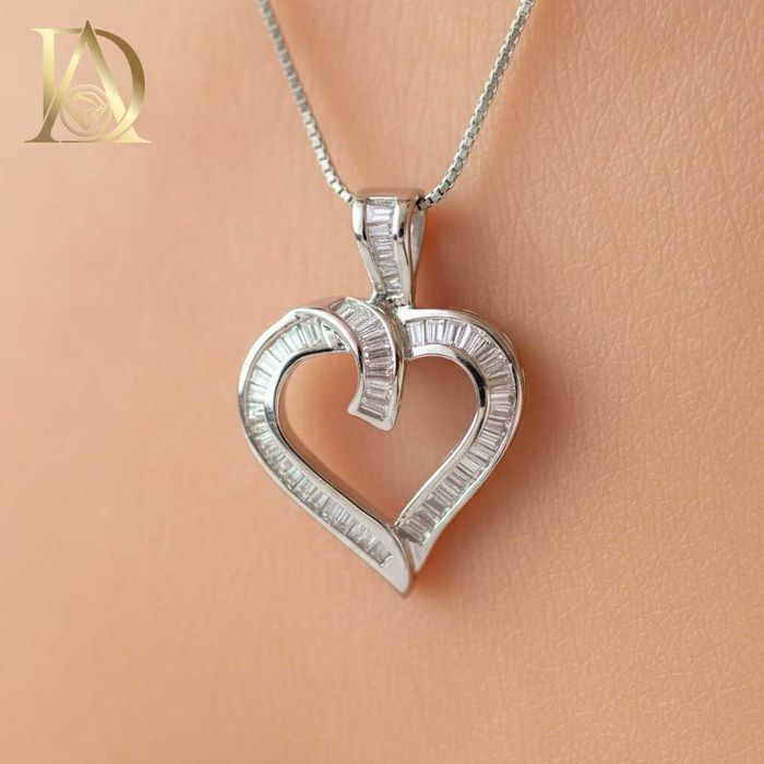 Ново Италианско Златно Колие с 0.60кт Естествени Диаманти