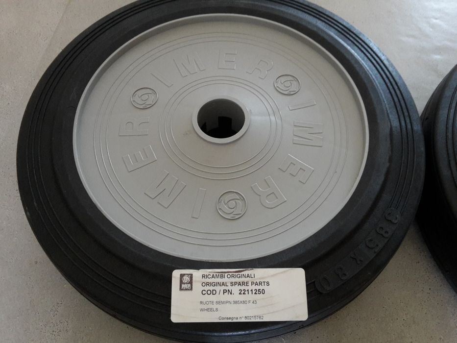 Roata, roți betoniera Imer Syntesi 250 L, 350 L