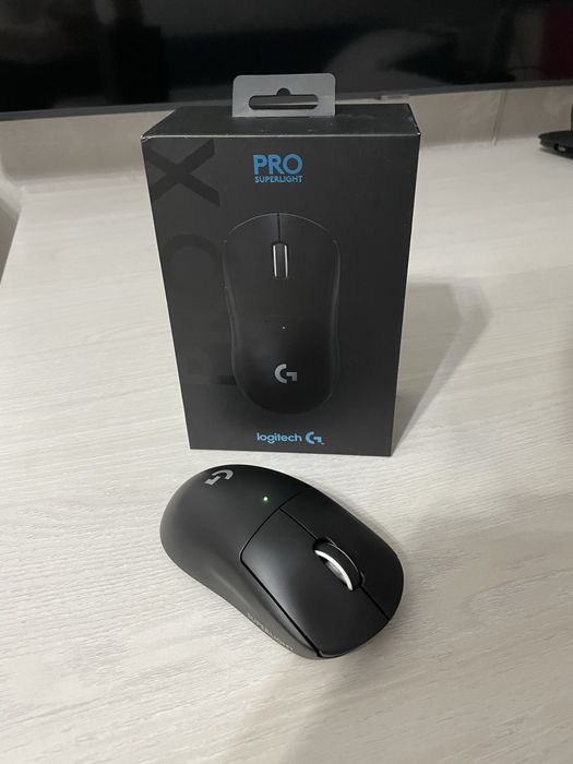 Игровая мышь Logitech Superlight