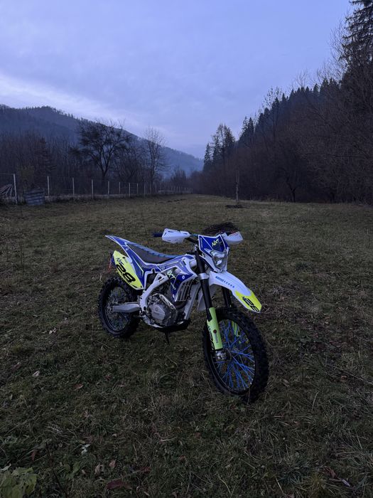 Se vinde barton nxt 250cc